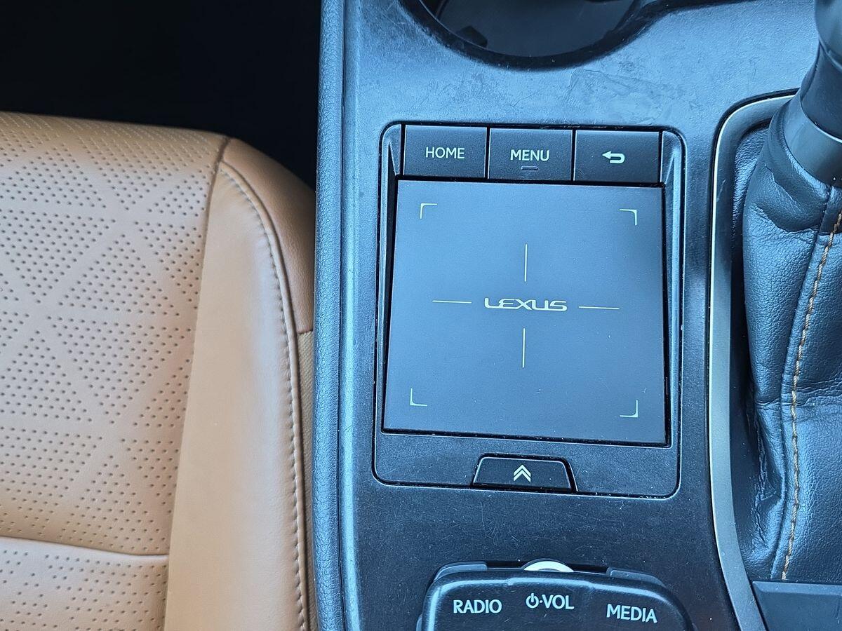 Used Lexus UX 2019 for sale - 76801853: Photo 33