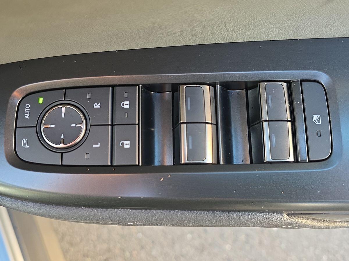 Used Lexus RZ 2025 for sale - 77598533: Photo 24