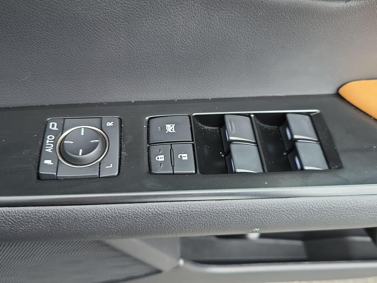 Used Lexus UX 2023 for sale - 76658293: Photo 23