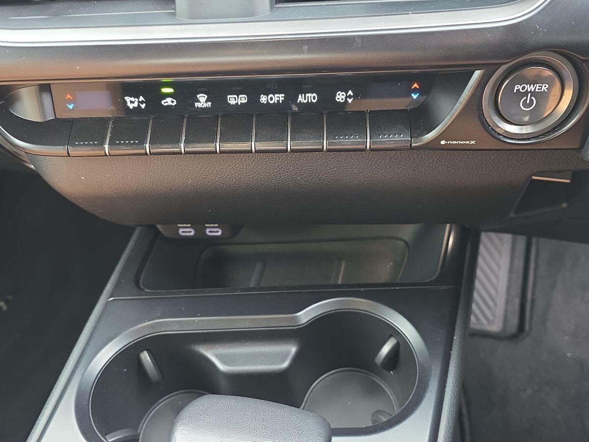 Used Lexus UX 2023 for sale - 76658293: Photo 29