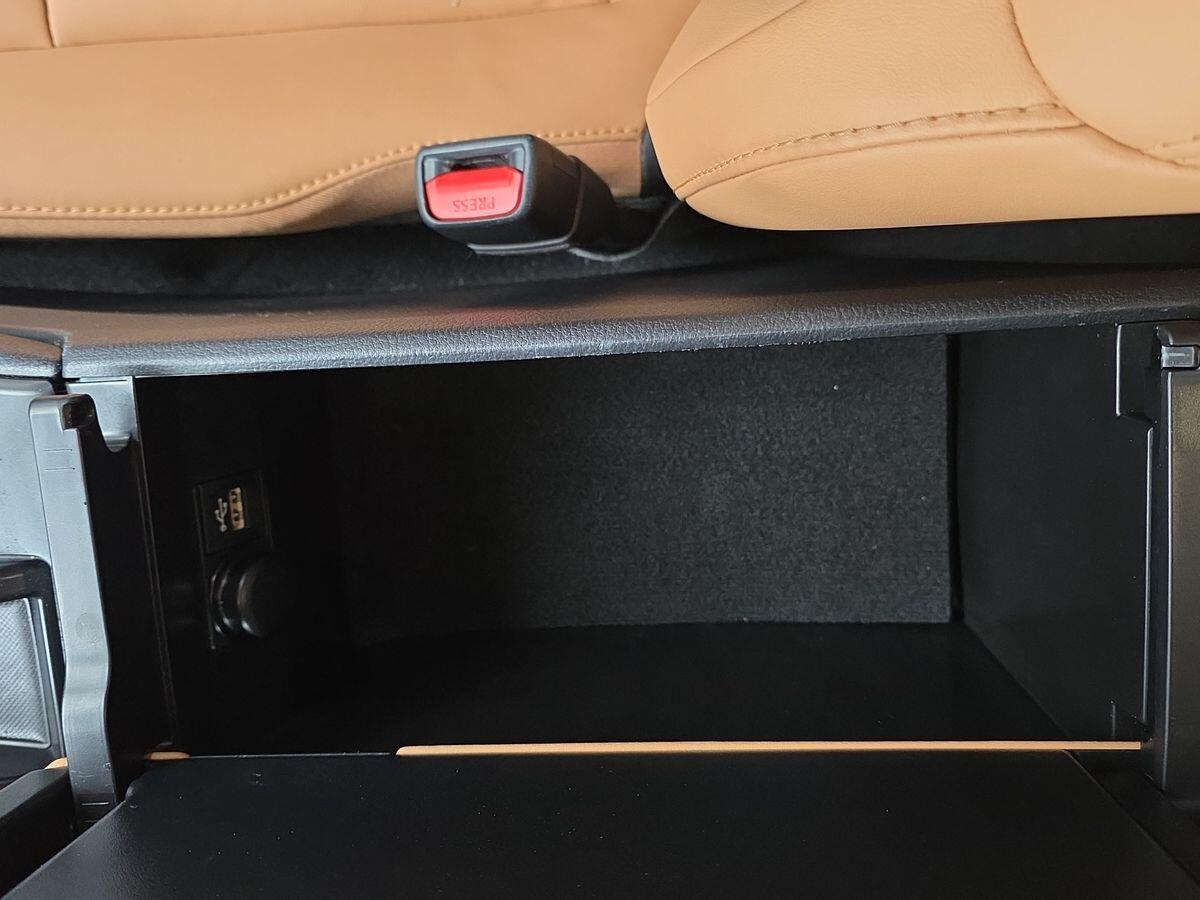 Used Lexus UX 2023 for sale - 76658293: Photo 34