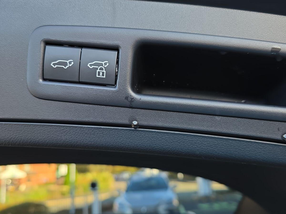 Used Lexus UX 2023 for sale - 76658443: Photo 23