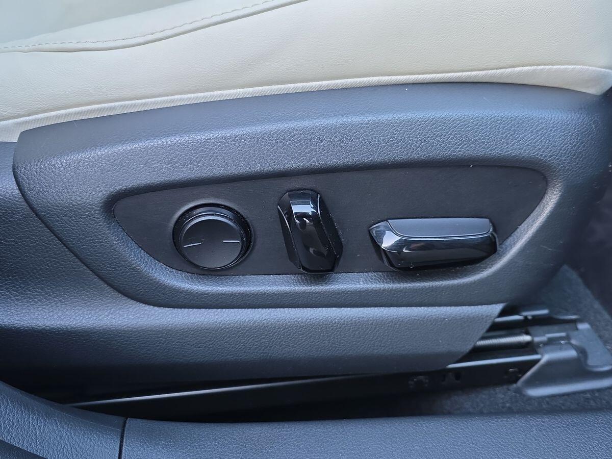 Used Lexus UX 2023 for sale - 76658443: Photo 25