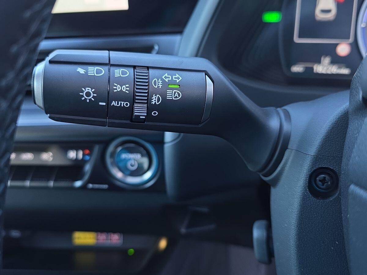 Used Lexus UX 2023 for sale - 76658443: Photo 30