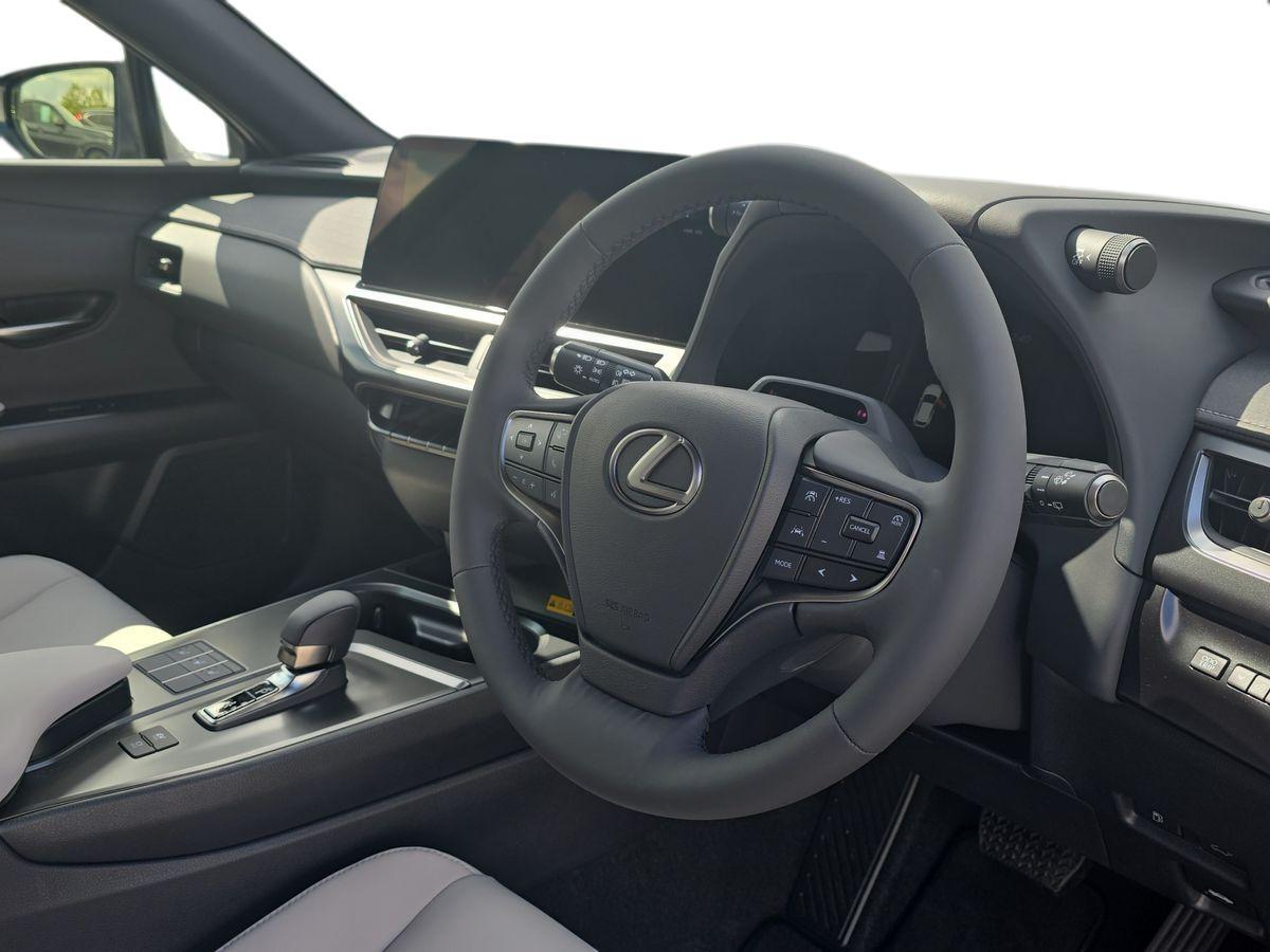 Used Lexus UX 2025 for sale - 76657411: Photo 12