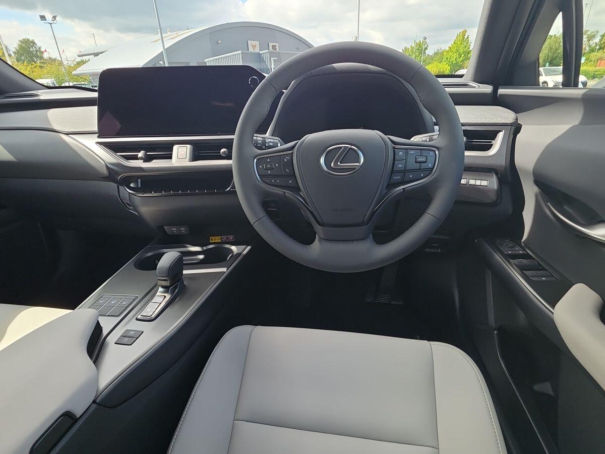 Used Lexus UX 2025 for sale - 76657411: Photo 14