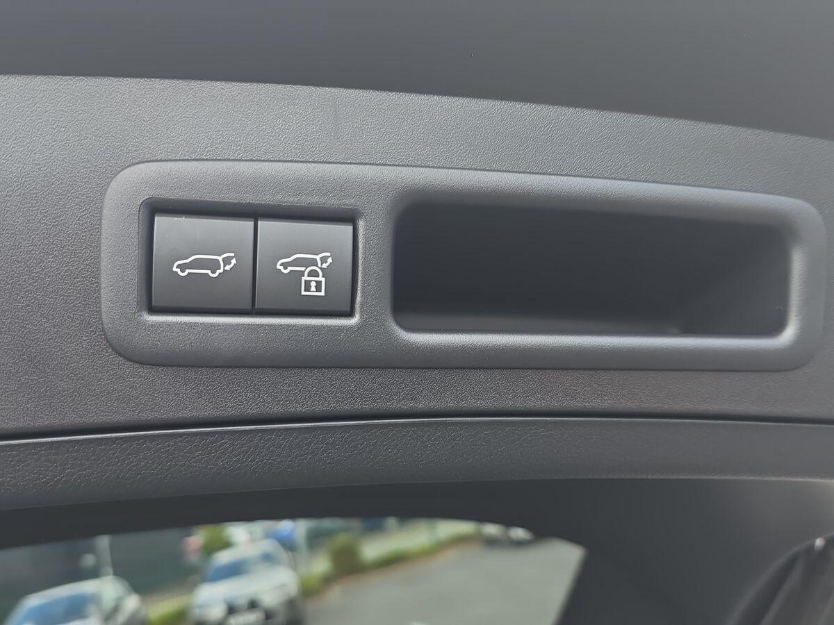 Used Lexus UX 2025 for sale - 76657411: Photo 23