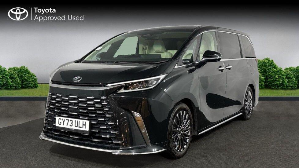 Used Lexus LM 2023 for sale - 76942329: Photo 8