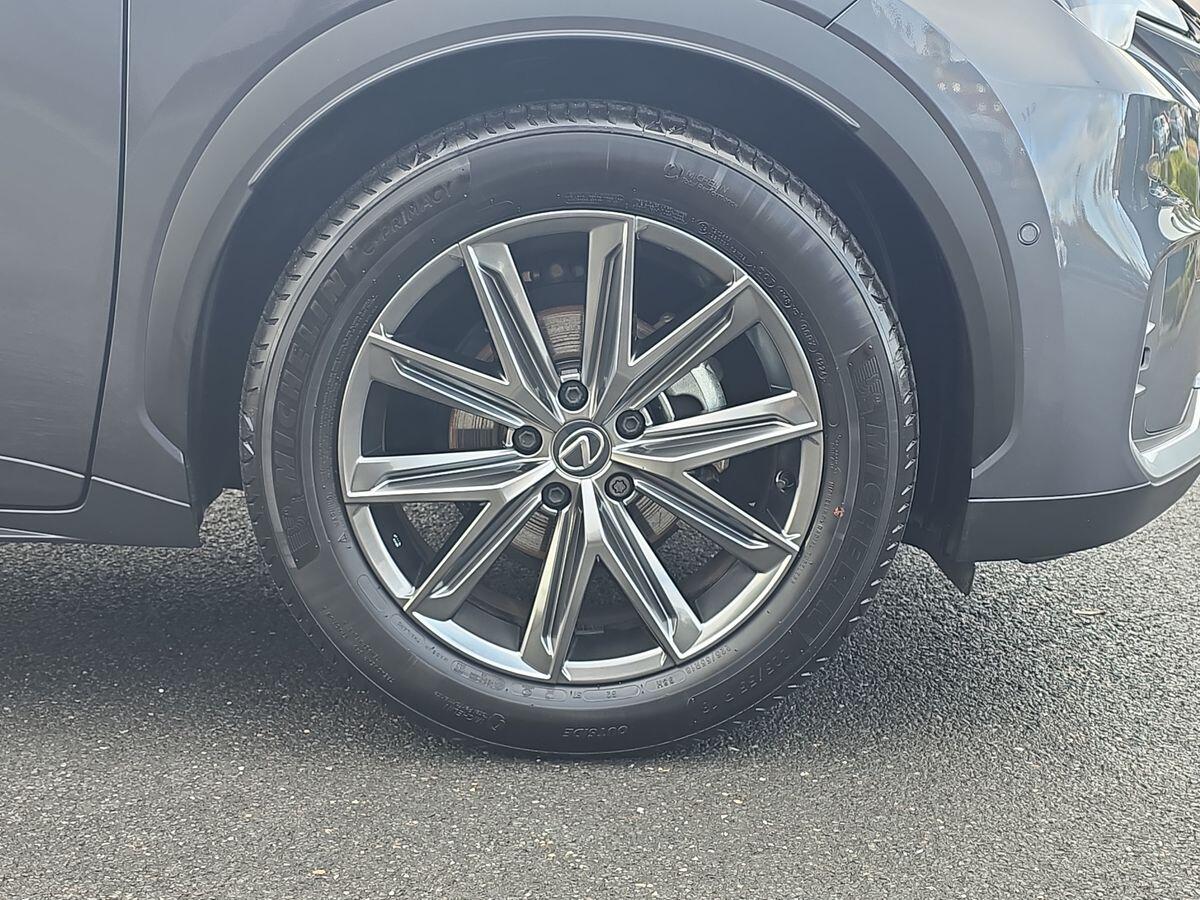 Used Lexus LBX 2024 for sale - 76657896: Photo 11