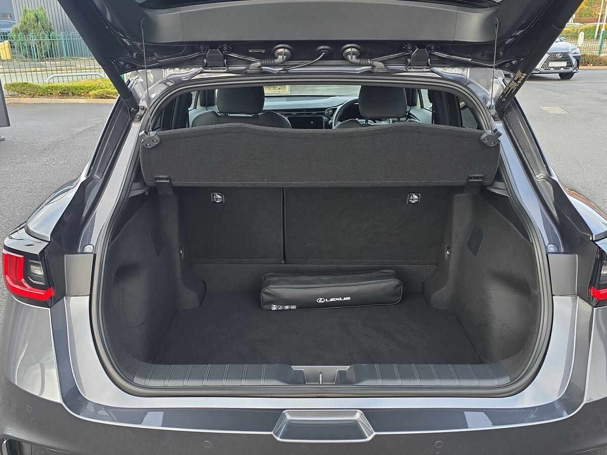 Used Lexus LBX 2024 for sale - 76657896: Photo 20