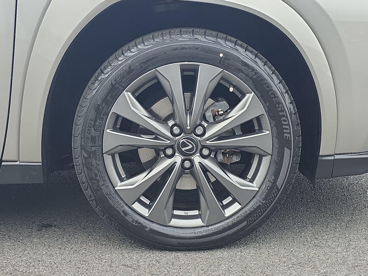 Used Lexus UX 2021 for sale - 76657420: Photo 11