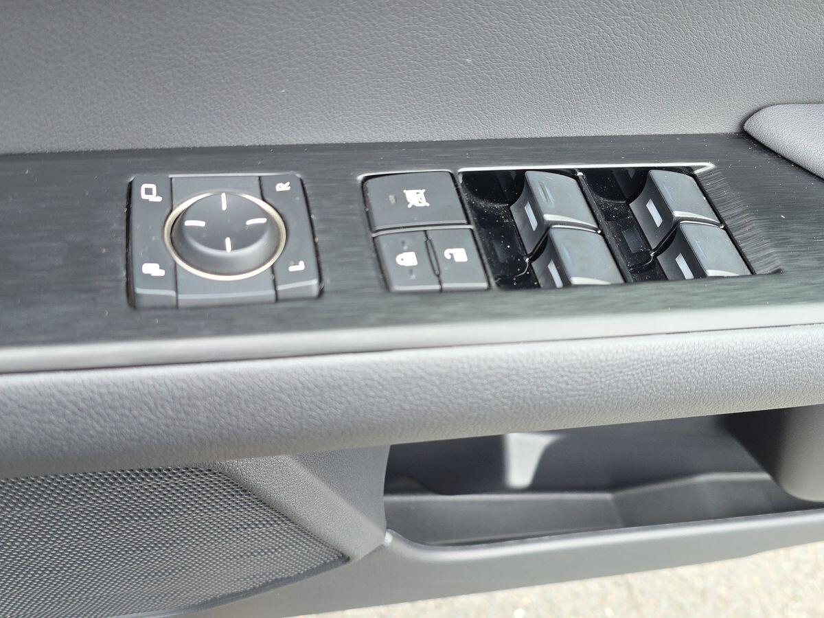 Used Lexus UX 2021 for sale - 76657420: Photo 37