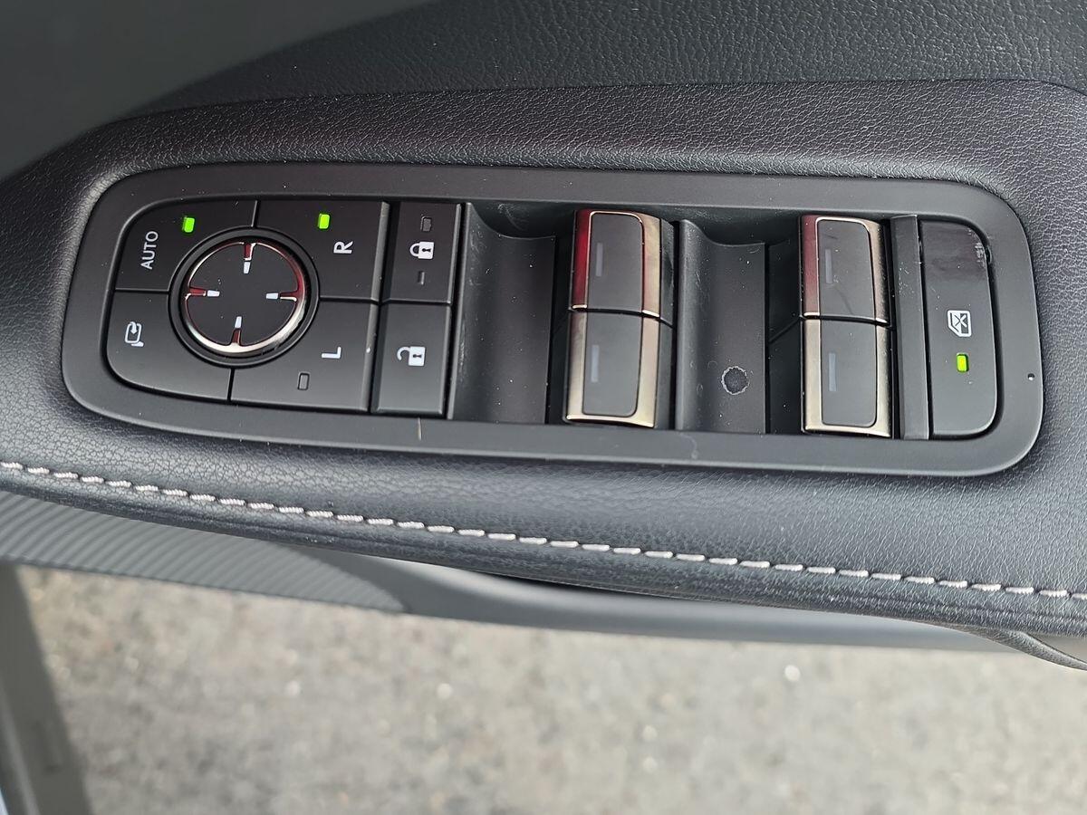 Used Lexus RX 2025 for sale - 76657038: Photo 24