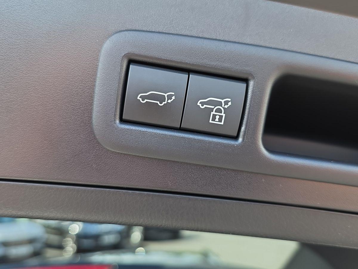 Used Lexus UX 2025 for sale - 76659411: Photo 23