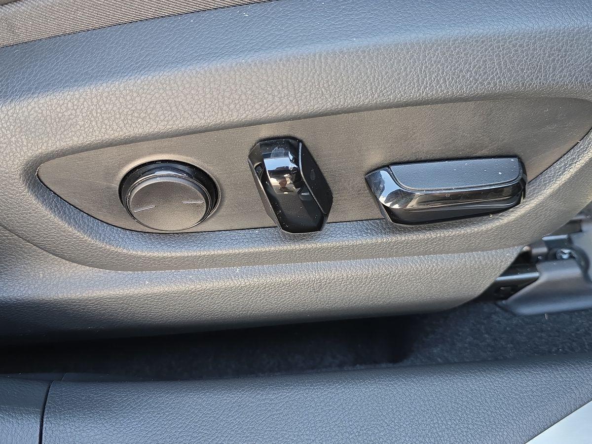 Used Lexus UX 2025 for sale - 76659411: Photo 25