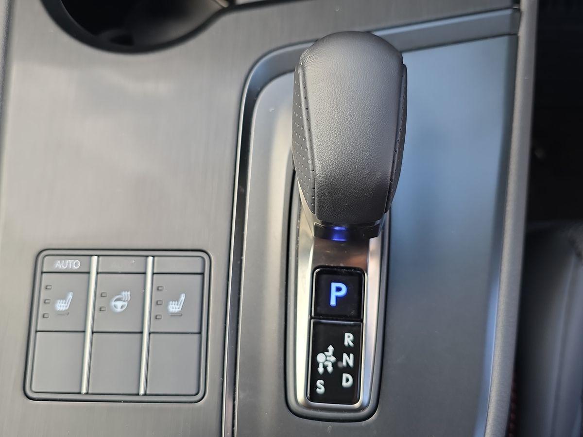 Used Lexus UX 2025 for sale - 76659411: Photo 36