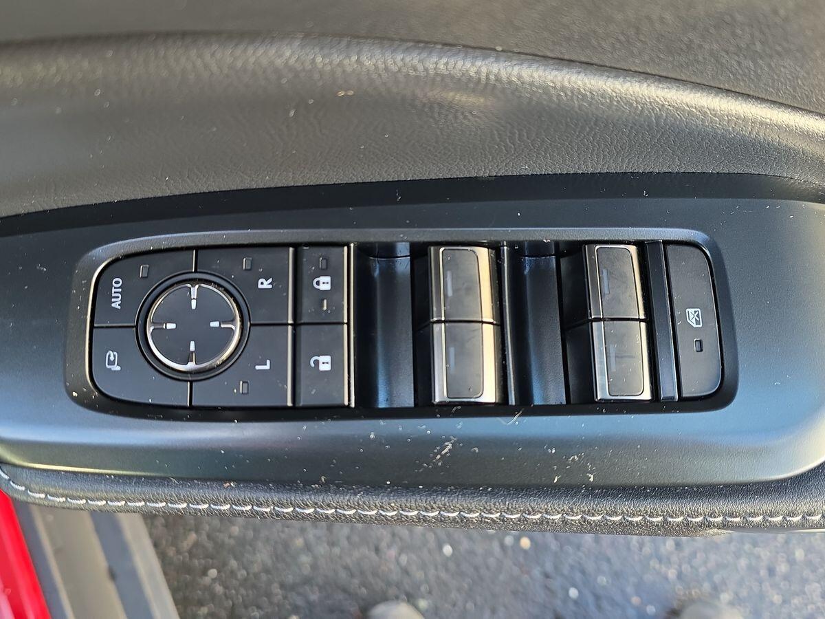 Used Lexus LBX 2024 for sale - 77109897: Photo 23