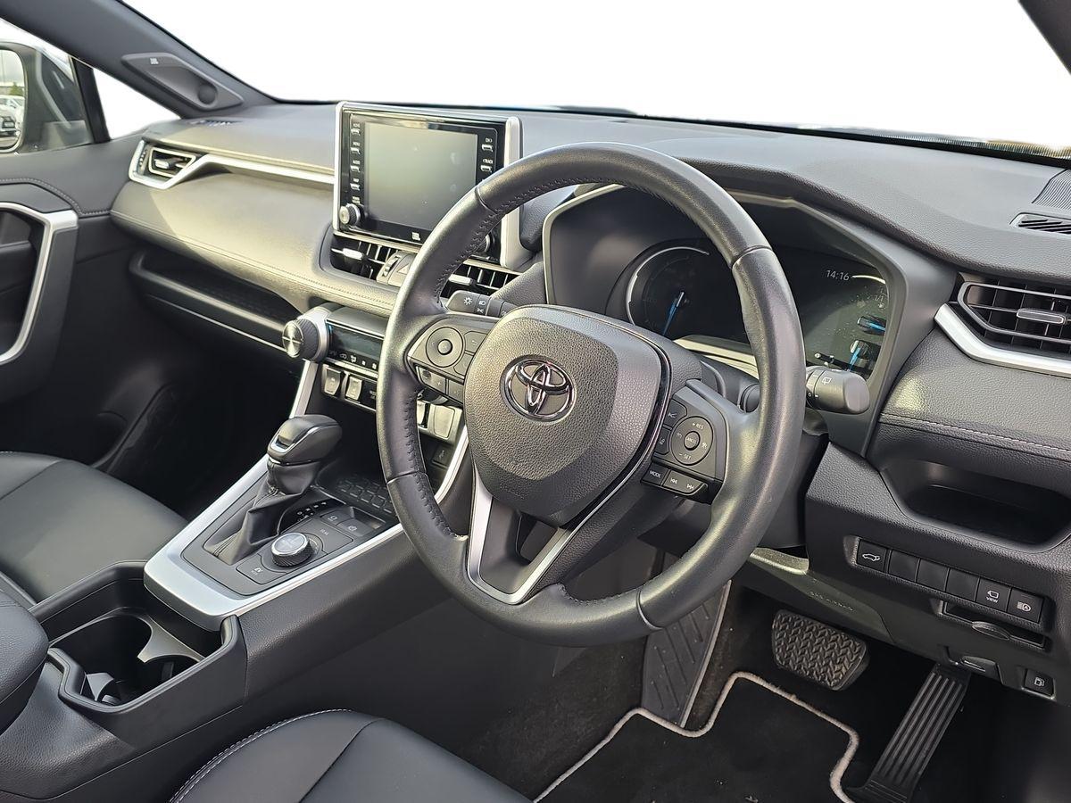 Used Toyota RAV4 2022 for sale - 76657239: Photo 13