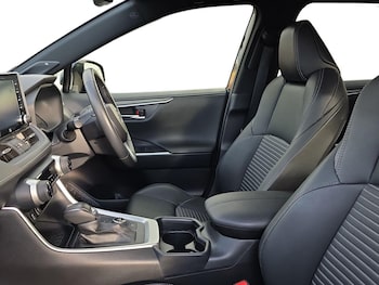 Used Toyota RAV4 2022 for sale - 76657239: Photo