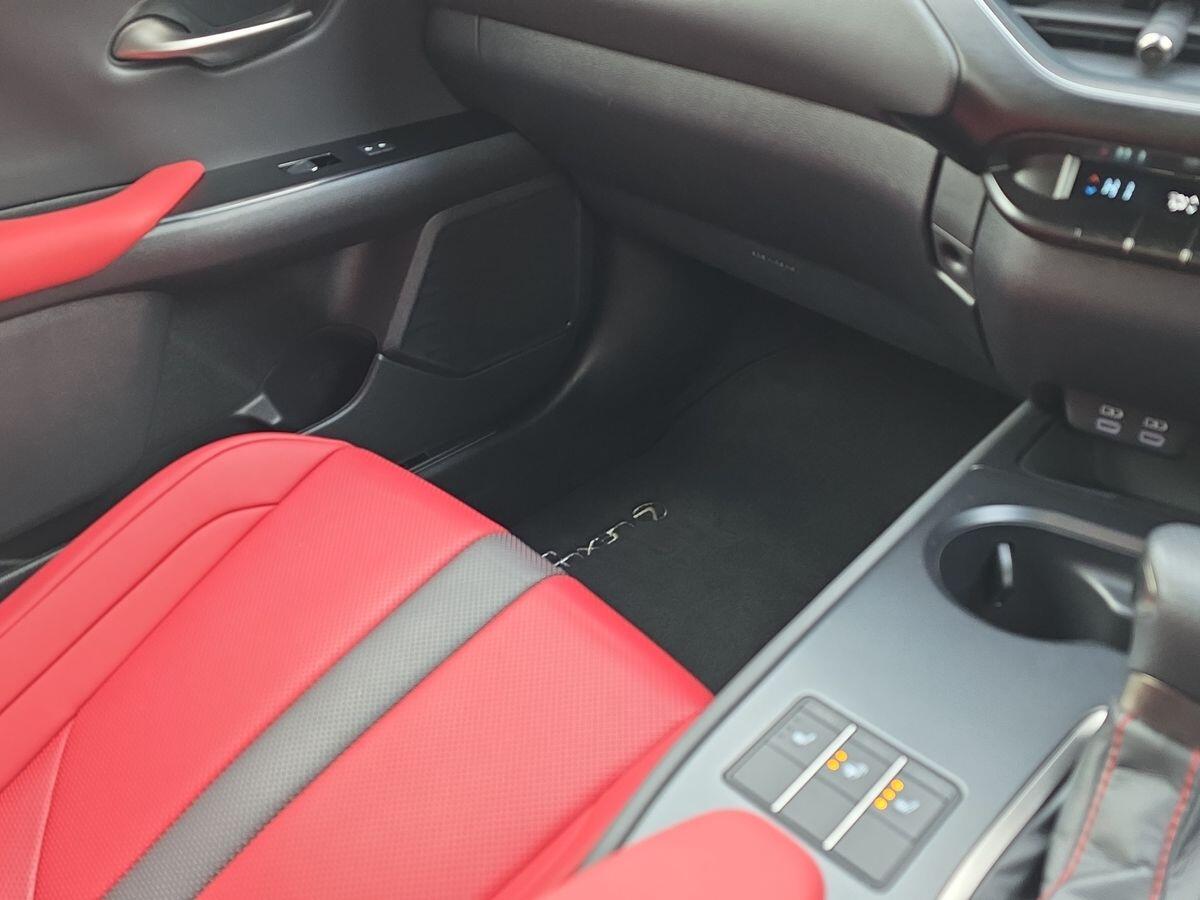 Used Lexus UX 2023 for sale - 77808127: Photo 40