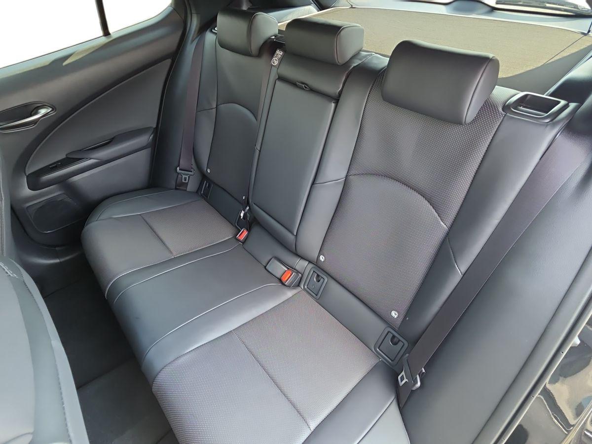 Used Lexus UX 2025 for sale - 76659410: Photo 19