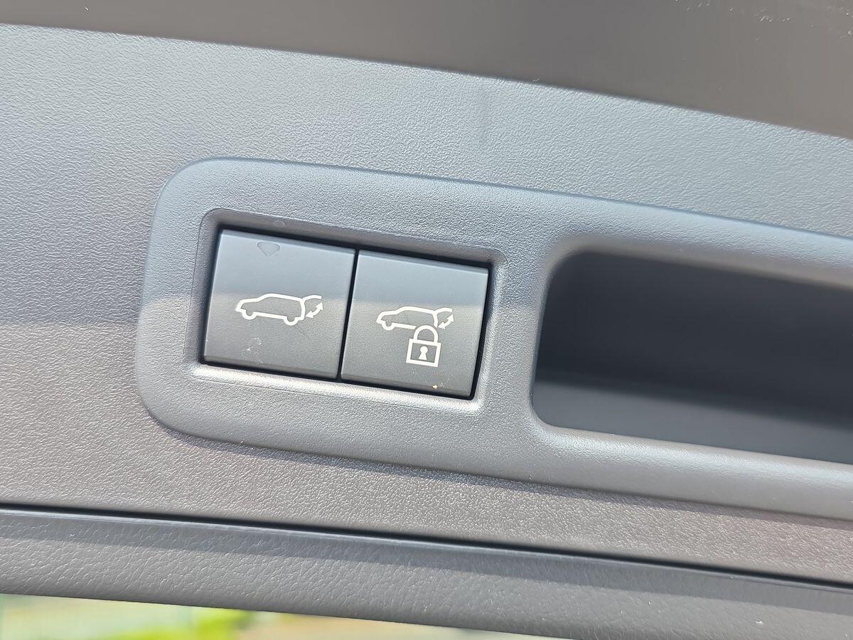 Used Lexus UX 2025 for sale - 76659410: Photo 23