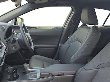 Used Lexus UX 2025 for sale - 76659410: Photo