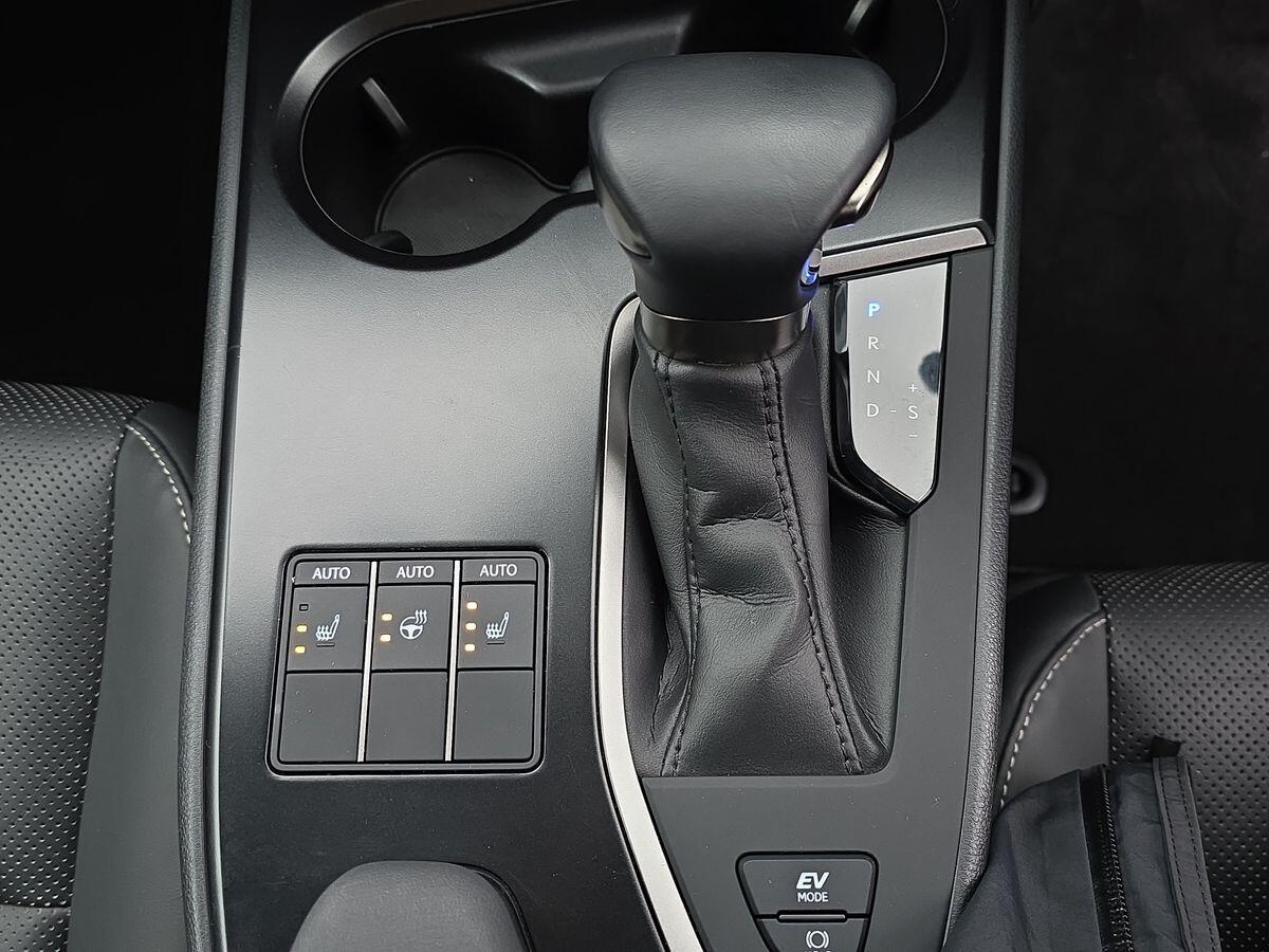 Used Lexus UX 2022 for sale - 76991647: Photo 35