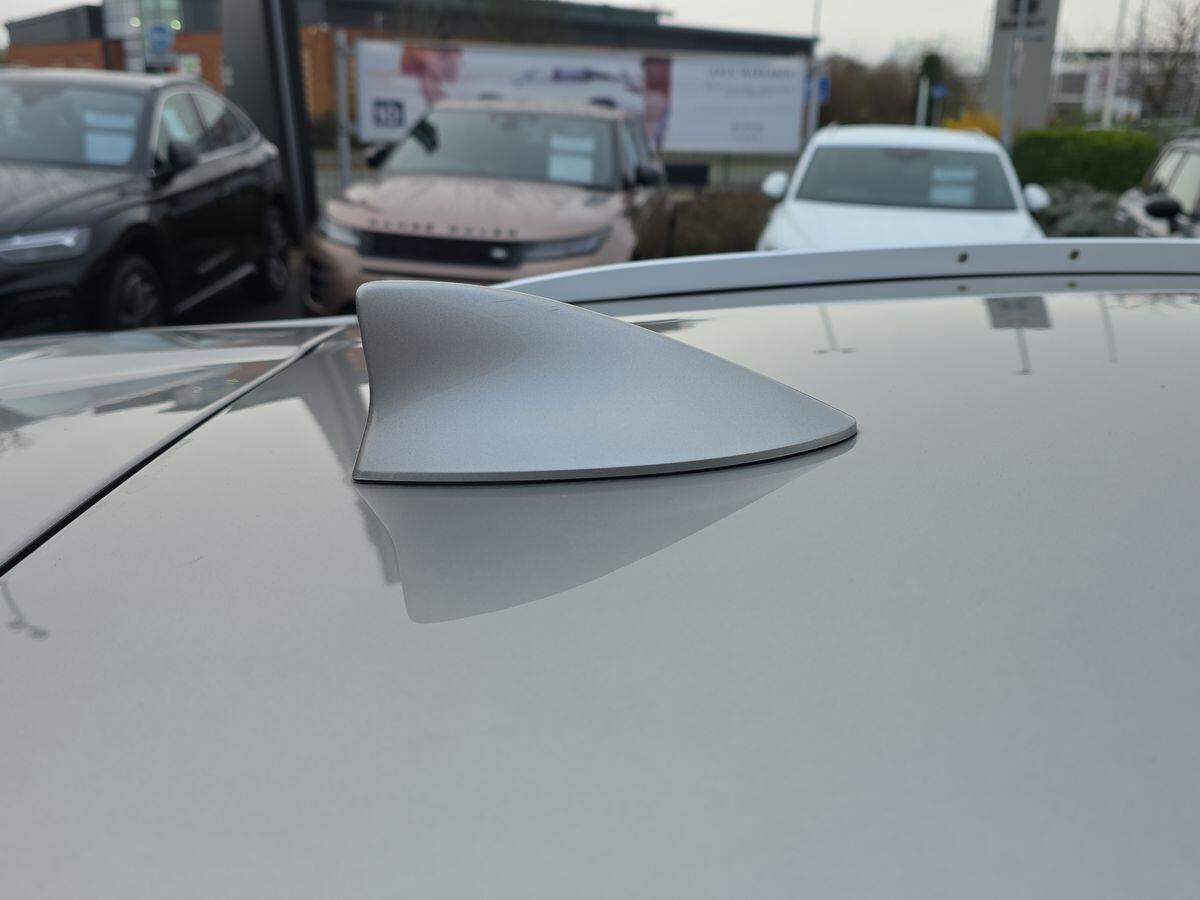 Used Lexus UX 2019 for sale - 76780981: Photo 40