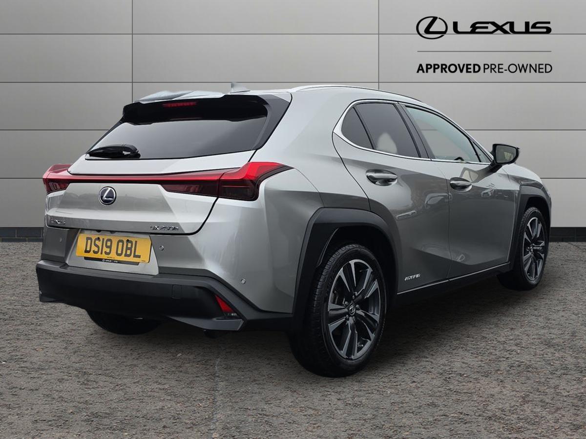 Used Lexus UX 2019 for sale - 76780981: Photo 5