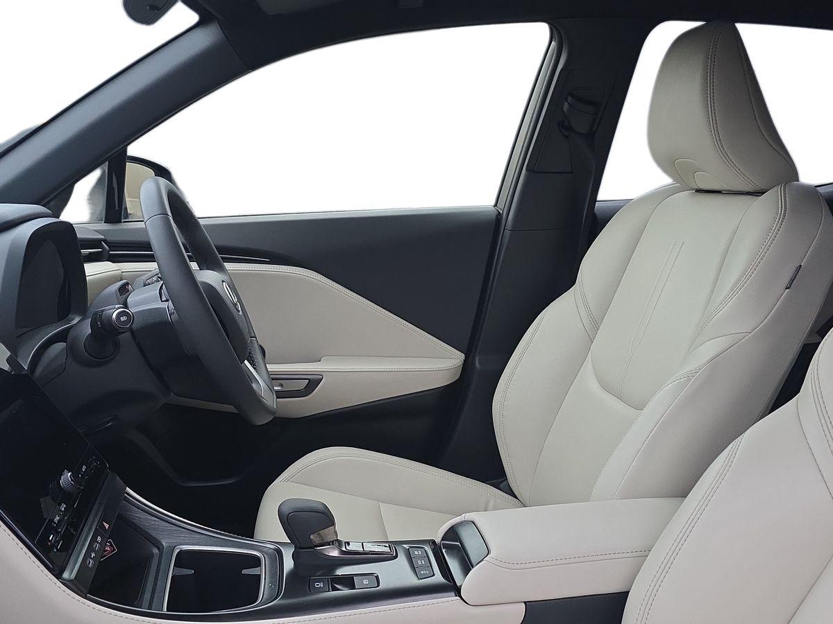 Used Lexus LBX 2024 for sale - 77331242: Photo 18