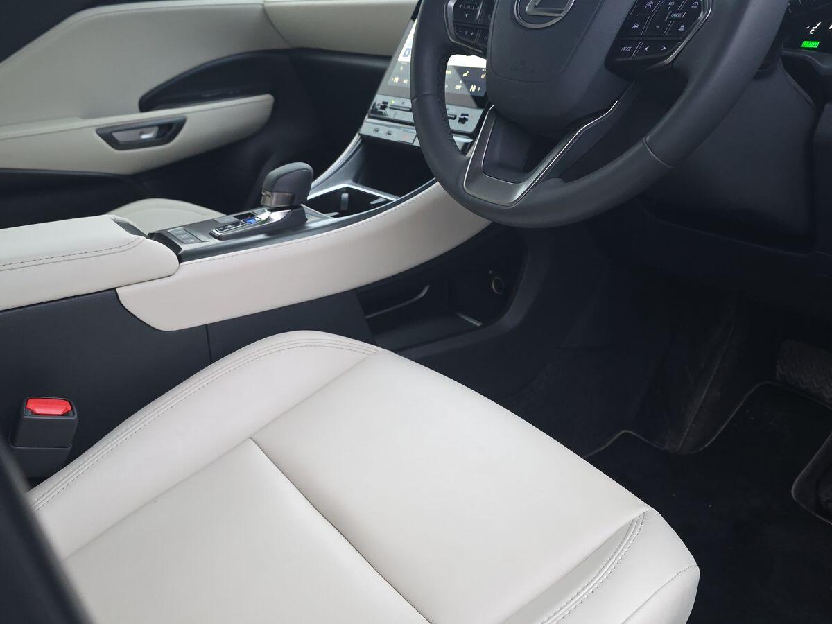 Used Lexus LBX 2024 for sale - 77331242: Photo 38