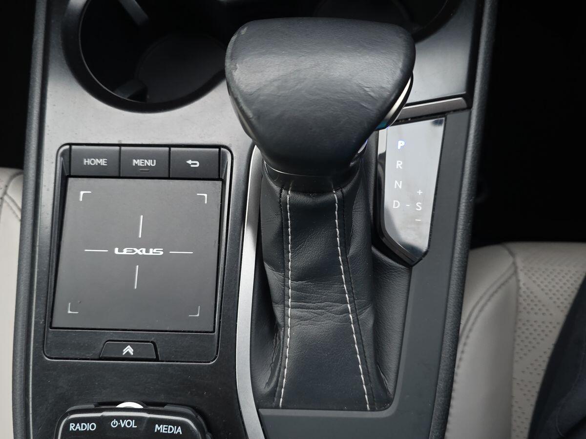 Used Lexus UX 2019 for sale - 77523624: Photo 30