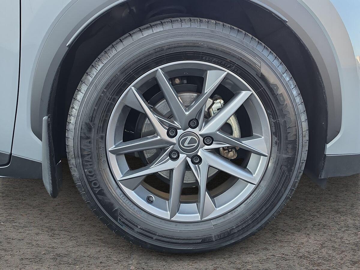 Used Lexus LBX 2025 for sale - 77994160: Photo 11