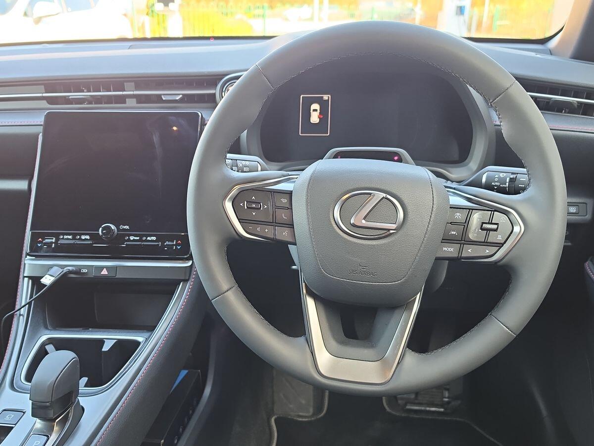 Used Lexus LBX 2025 for sale - 77994160: Photo 14