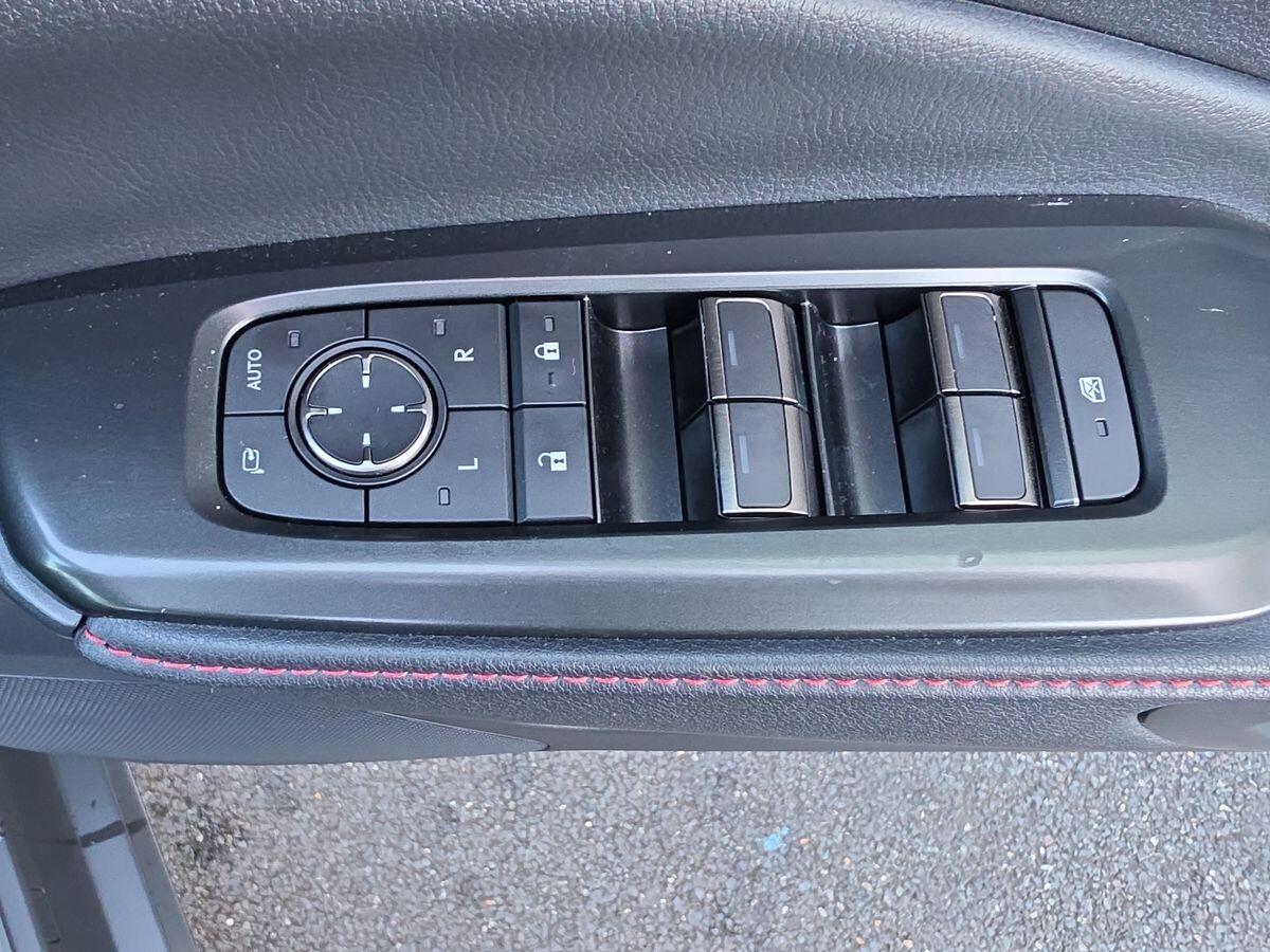 Used Lexus LBX 2025 for sale - 77994160: Photo 23