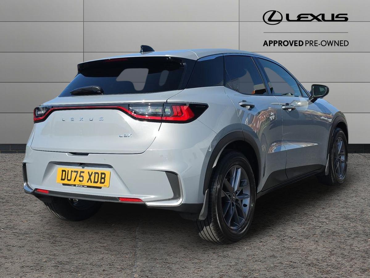 Used Lexus LBX 2025 for sale - 77994160: Photo 5