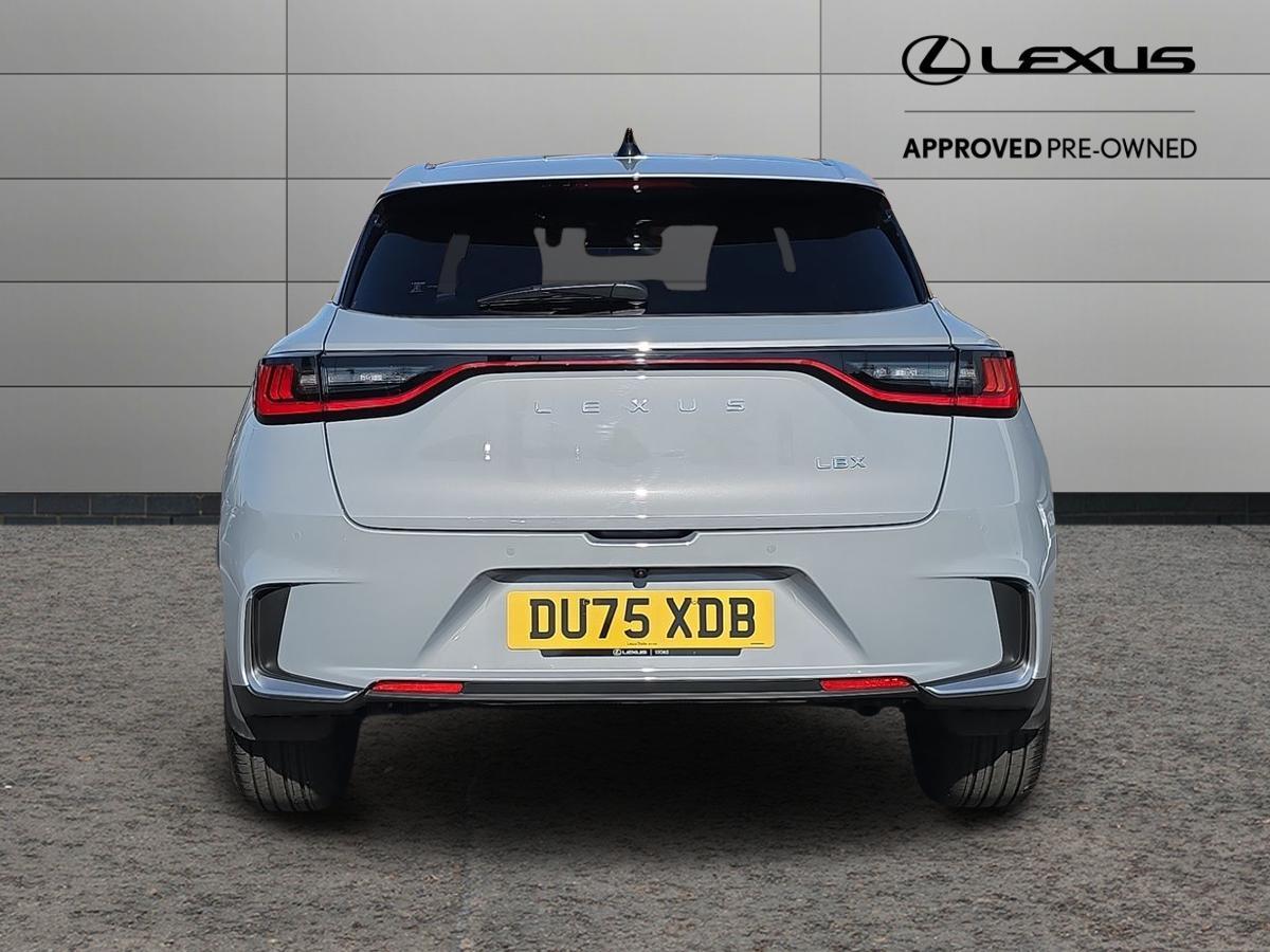 Used Lexus LBX 2025 for sale - 77994160: Photo 6