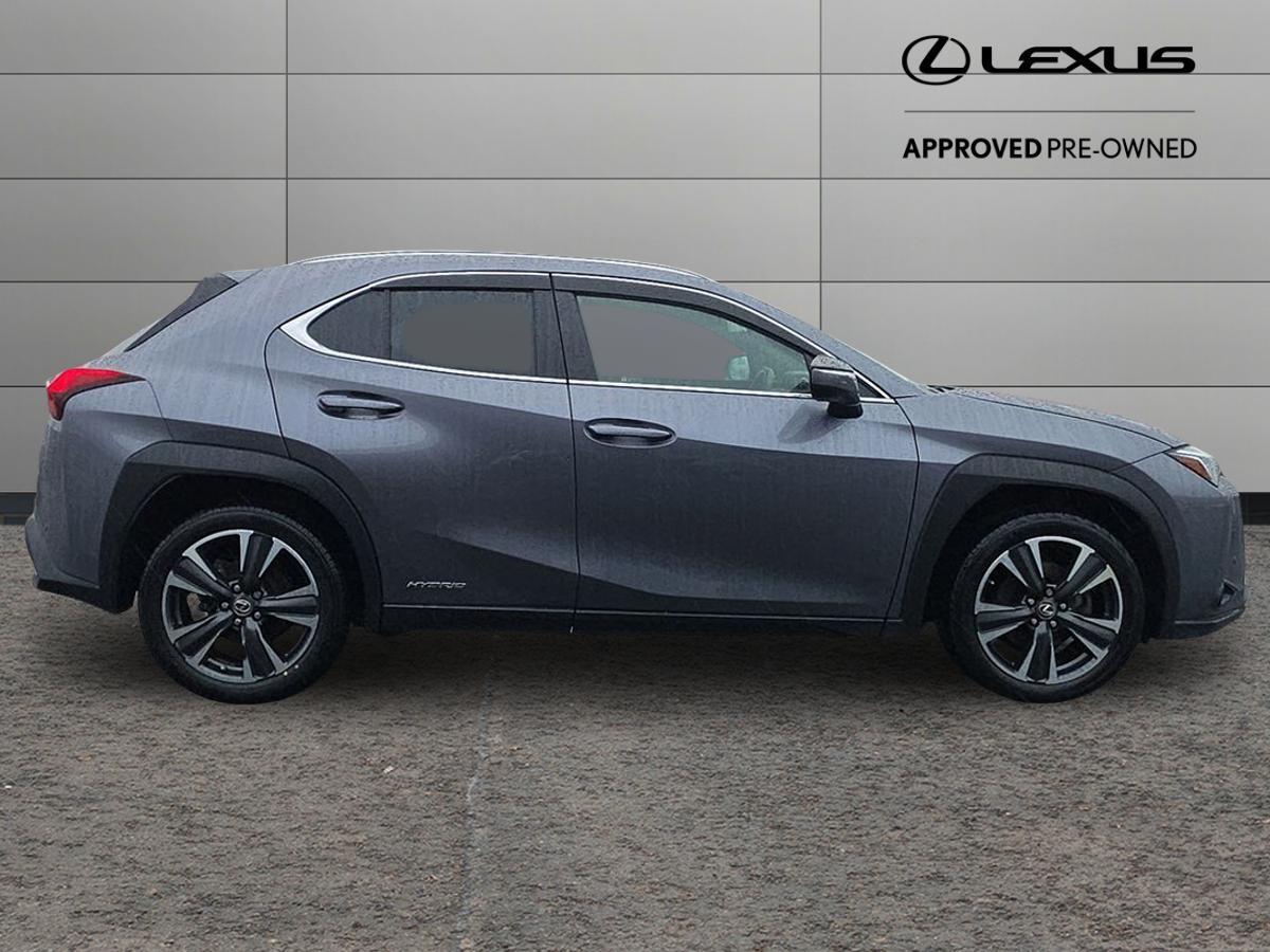 Used Lexus UX 2019 for sale - 77633308: Photo 2