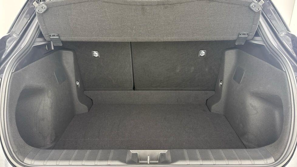 Used Lexus LBX 2024 for sale - 77671256: Photo 11