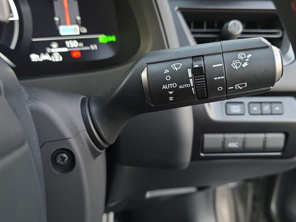 Used Lexus UX 2025 for sale - 76657175: Photo 27