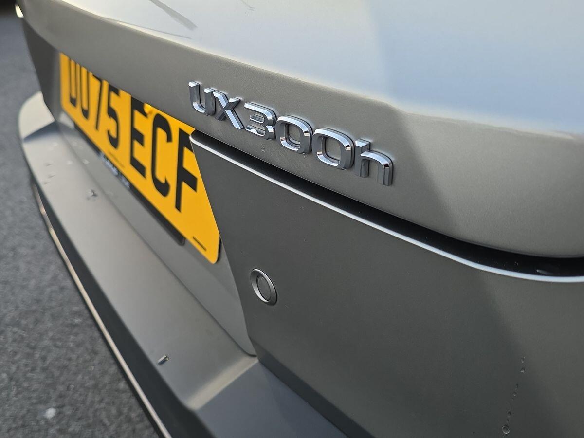 Used Lexus UX 2025 for sale - 76657175: Photo 35