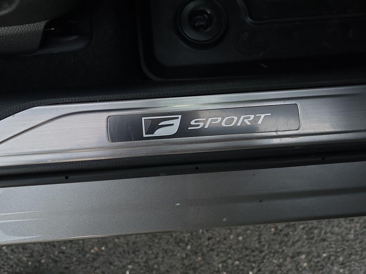 Used Lexus UX 2025 for sale - 76657175: Photo 37