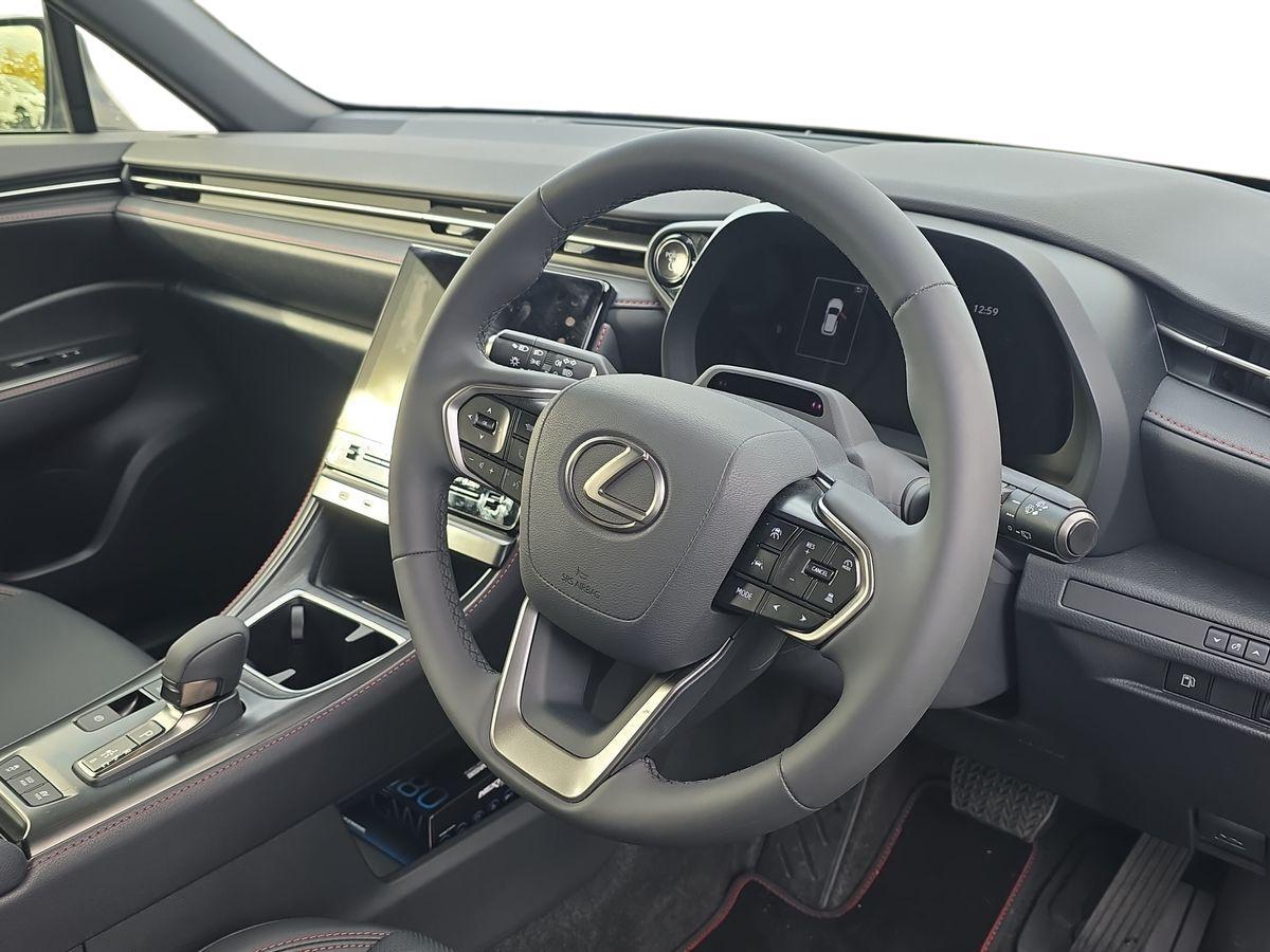 Used Lexus LBX 2025 for sale - 76657759: Photo 12