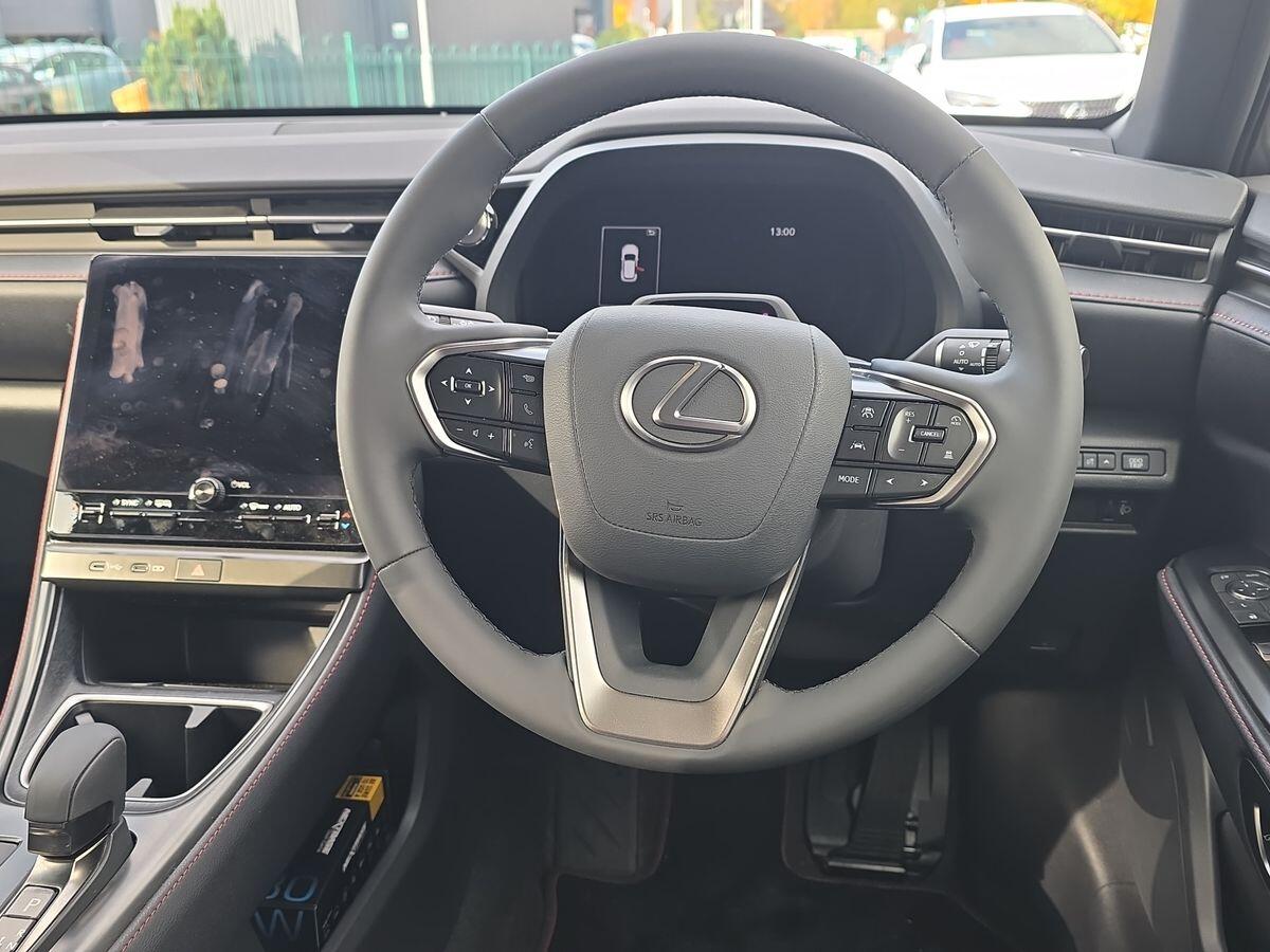 Used Lexus LBX 2025 for sale - 76657759: Photo 14