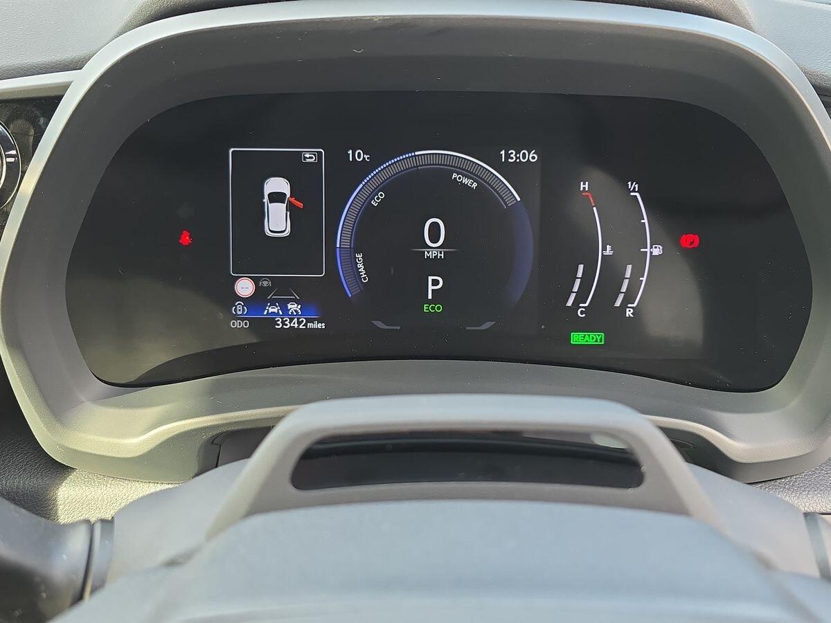 Used Lexus LBX 2025 for sale - 76657759: Photo 16