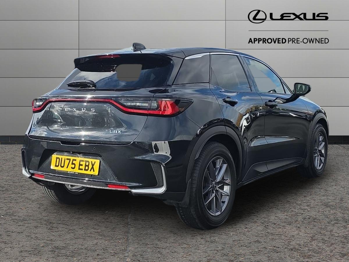 Used Lexus LBX 2025 for sale - 76657759: Photo 5