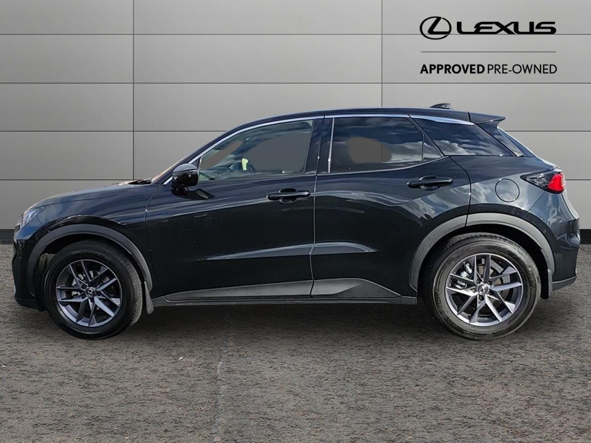 Used Lexus LBX 2025 for sale - 76657759: Photo 8