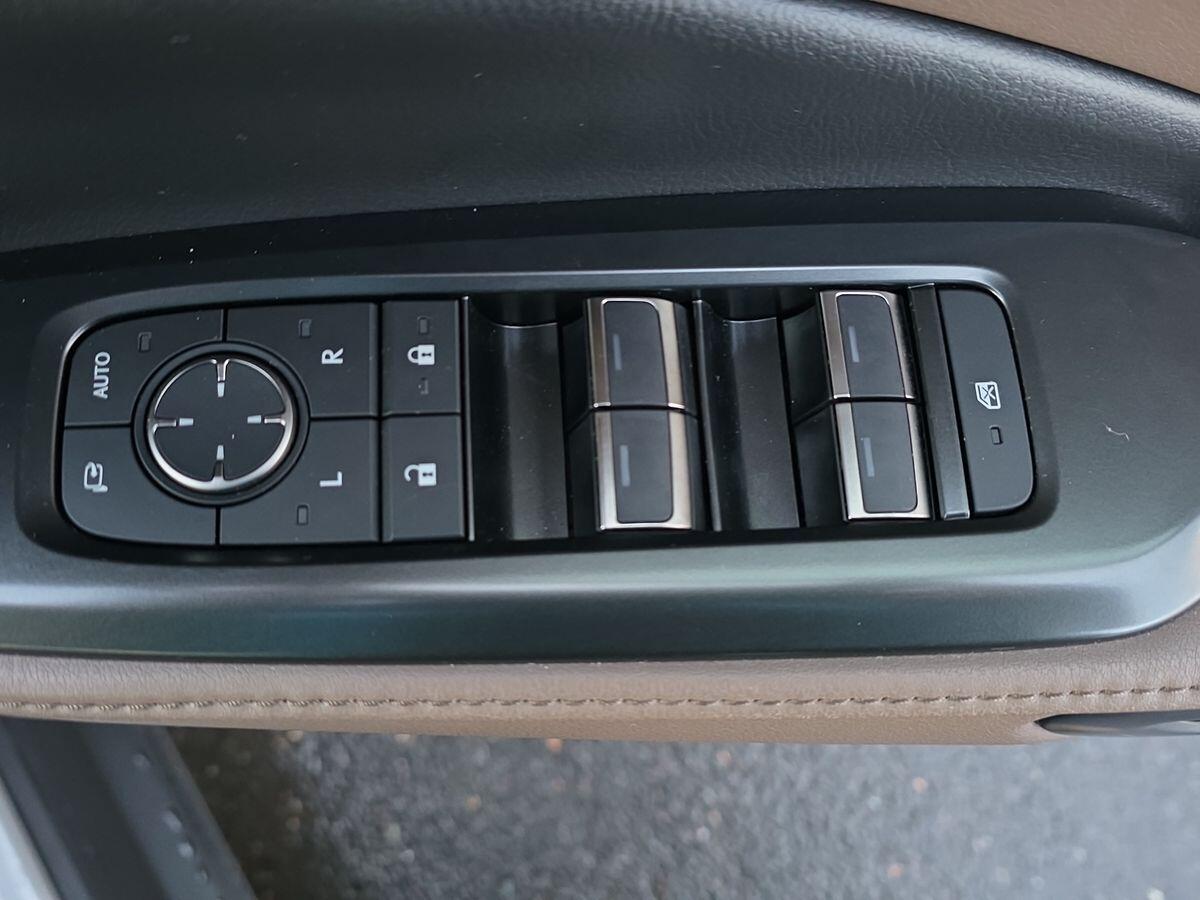 Used Lexus LBX 2024 for sale - 76802125: Photo 23