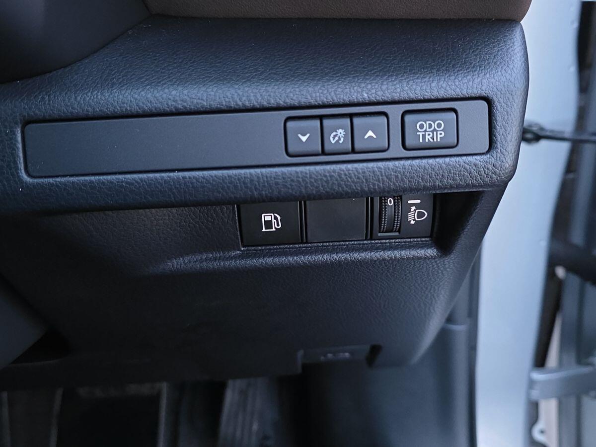 Used Lexus LBX 2024 for sale - 76802125: Photo 26